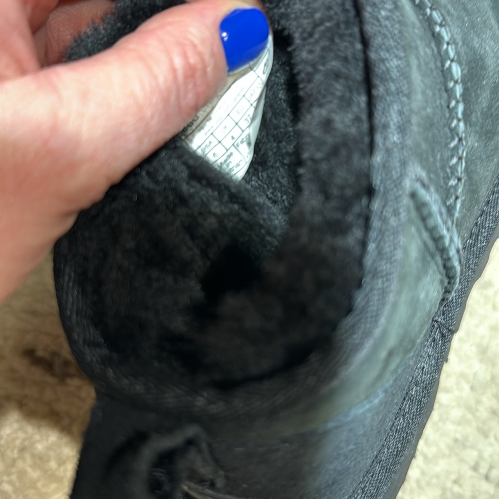 UGG Ultra Mini Boots - Picture 5 of 8
